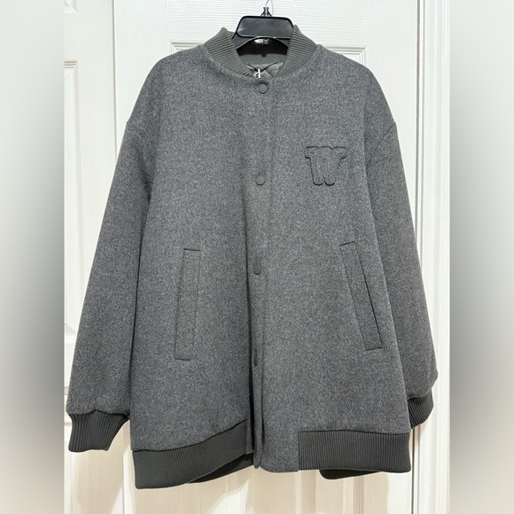 WEEKEND Max Mara ADORNI Wool Padded Jacket in Gray Color (Size 14).